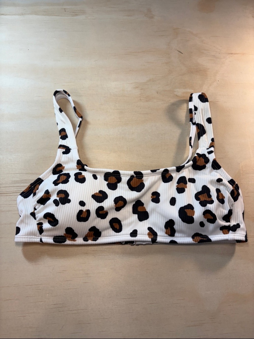 White Leopard Print Bikini Top Adjustable Straps Sz M NWOT